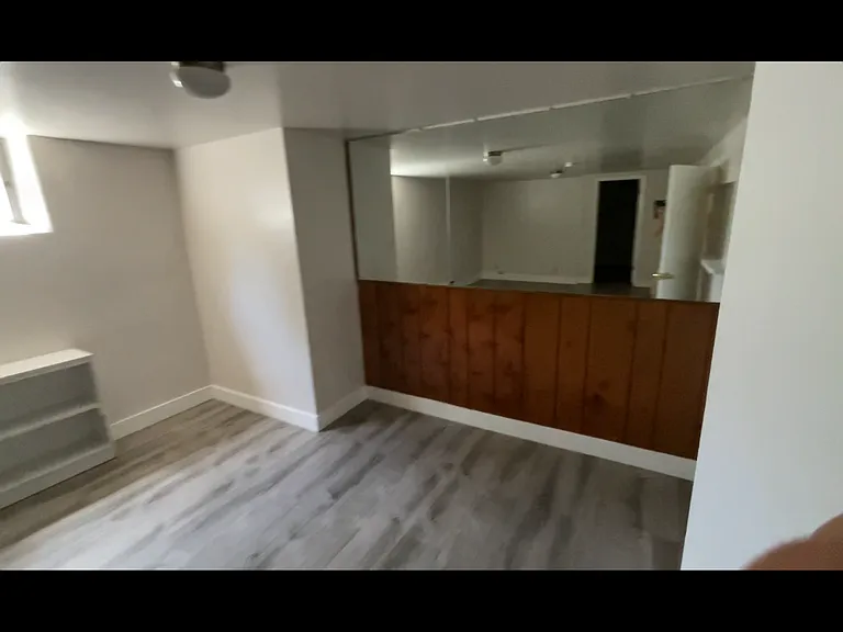 Basement Dorm Room - 240sqft
+ Walk-in Closet - 80sqft