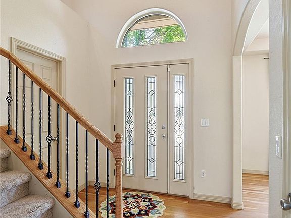 3rd image of 1107 S Ammons Street