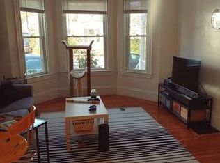 22 Claflin Pl #U1, Newtonville, MA 02460