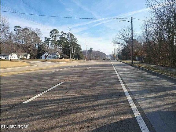 3rd image of 5206 Asheville Hwy