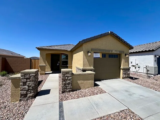 W Mondragone Ln — Photo 1