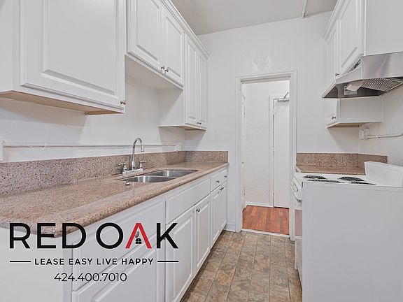 2nd image of 849 1/3 S Oxford Ave #209