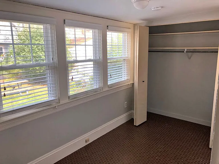 Office/Wardrobe room off master bedroom