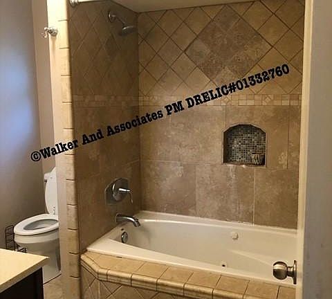 5th image of 1131 Village Knoll Ct