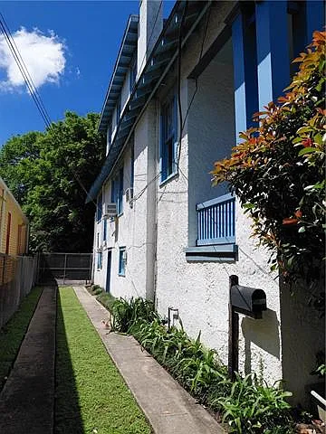 4916 Danneel St #LOWER — Photo 2