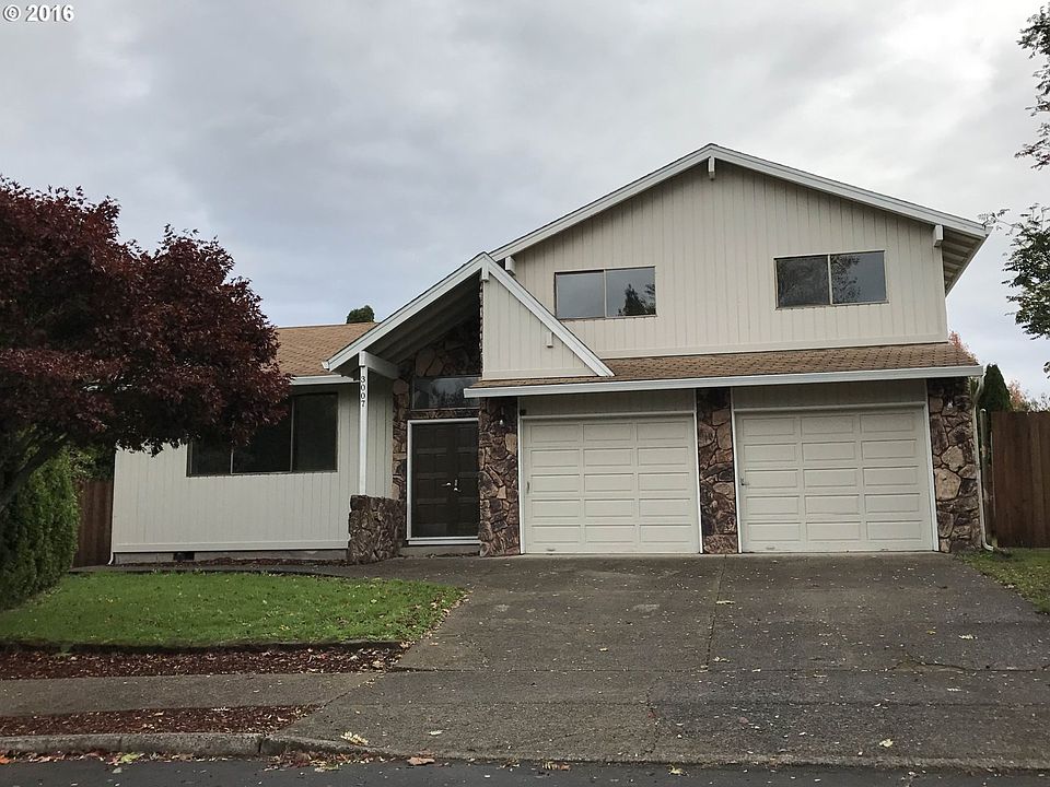 1st image of 3007 NE 102nd Ct