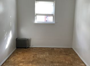 6037 56th Rd APT 1A, Maspeth, NY 11378