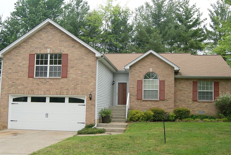 1st image of 105 Northlake Dr