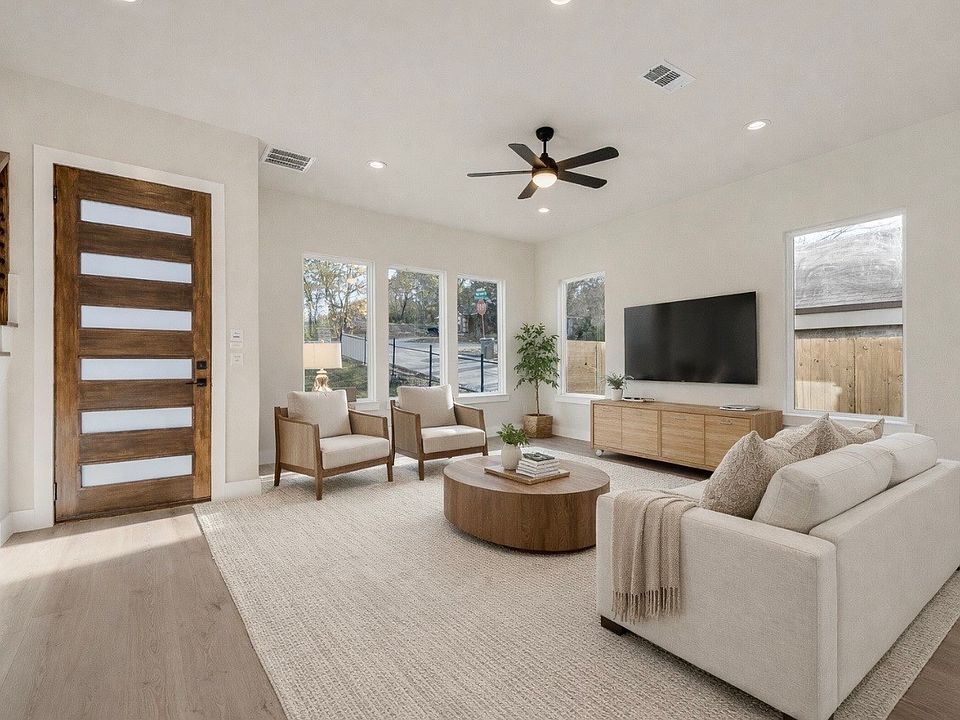 1st image of 2507 Fatima Ave