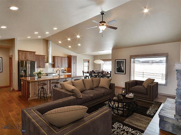4th image of 146 Parklands Trl