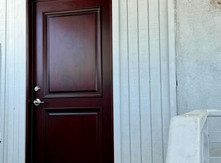 326 S Rosemead Blvd #B, Pasadena, CA 91107