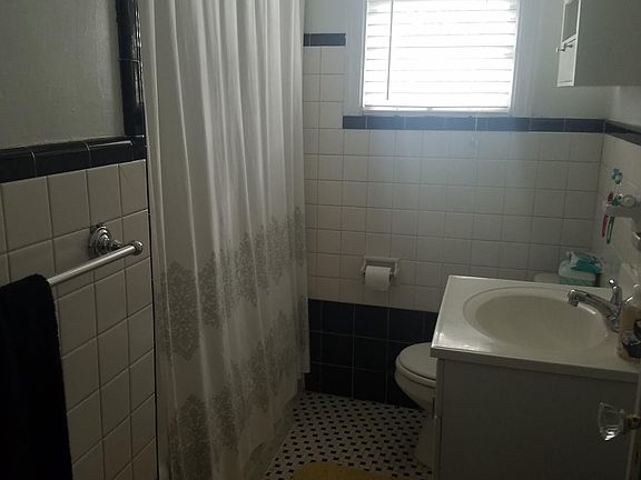 2nd image of 1470 Peachtree St