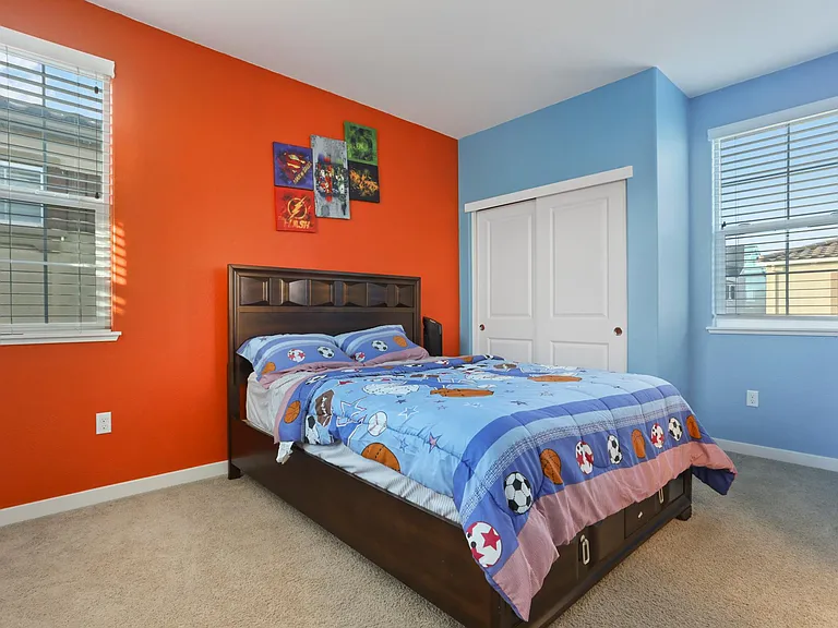 125 E Ramsey Dr — Photo 17