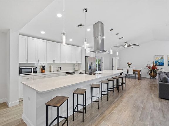 5th image of 1192 ALTON RD