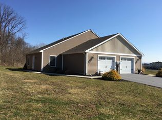 92 Pier Pl #L-0161, Lebanon, PA 17046
