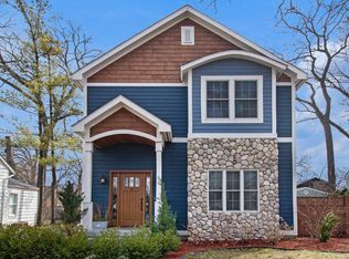 84 Kensington Blvd, Pleasant Ridge, MI 48069