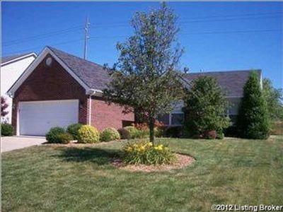 9611 Long Rifle Ln, Louisville, KY, 40228