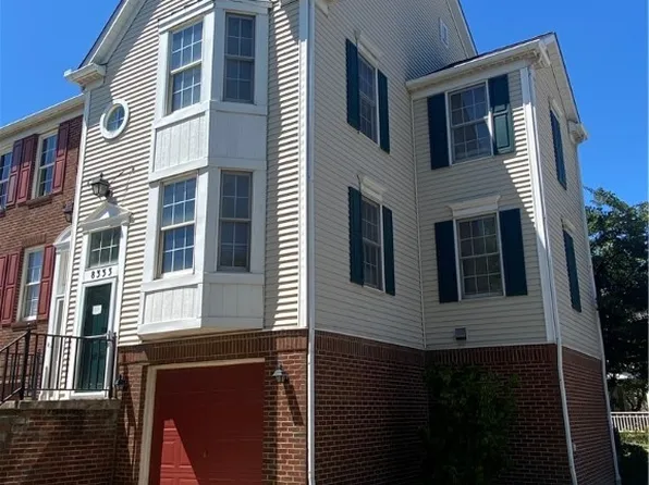 8333 Beacon Pl, Cleveland, OH 44103