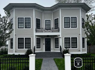 Grant Flats **Ask about our Security Deposit Alternative**, Islip, NY 11751