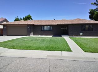 221 Bridle Trl, Pueblo, CO 81005