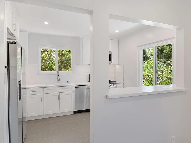 5019 Cahuenga Blvd #5019 — Photo 9