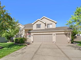 626 Superior Dr, Romeoville, IL 60446