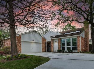 12107 Gladewick Dr, Houston, TX 77077