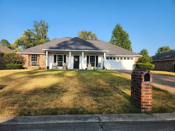 9815 Pennine Ct, Shreveport, LA 71118