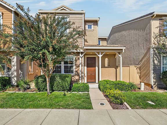 3rd image of 10937 Oakham Dr