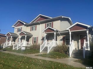 312 W Monroe St, Carbondale, IL 62901