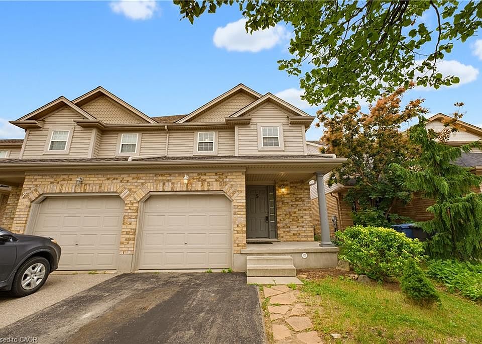 1st image of 5 Eugene Dr