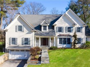 14 Kent Rd, Scarsdale, NY 10583