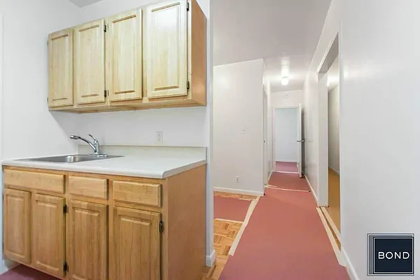 Rented by Bond New York | media 53