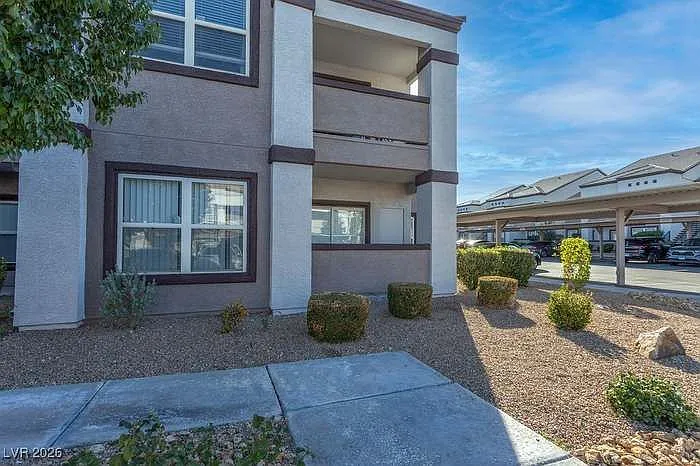 7255 W Sunset Rd #1140 — Photo 3