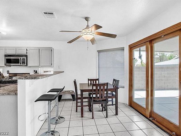 5th image of 5939 Sunrise Hills Dr