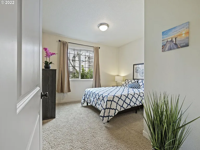 7907 NE Rockne Way — Photo 19