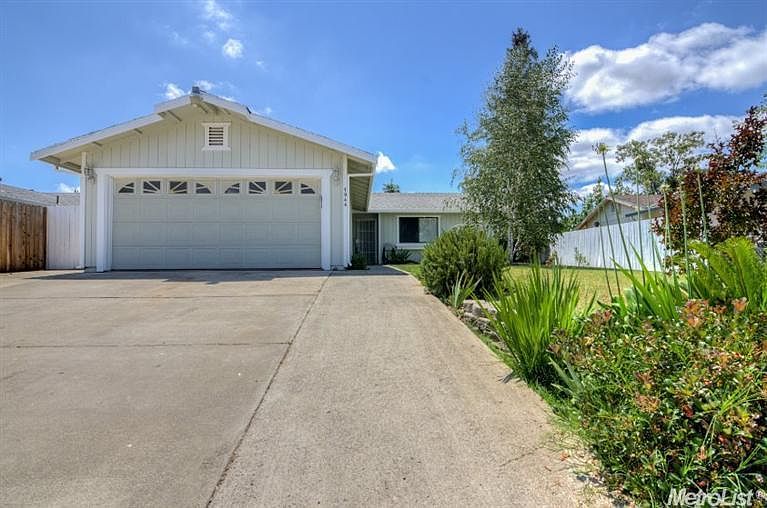 1st image of 7944 Dominion Way