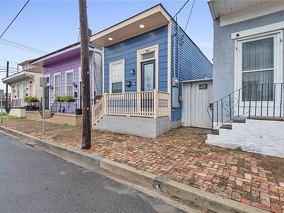4th image of 1833 Saint Ann St
