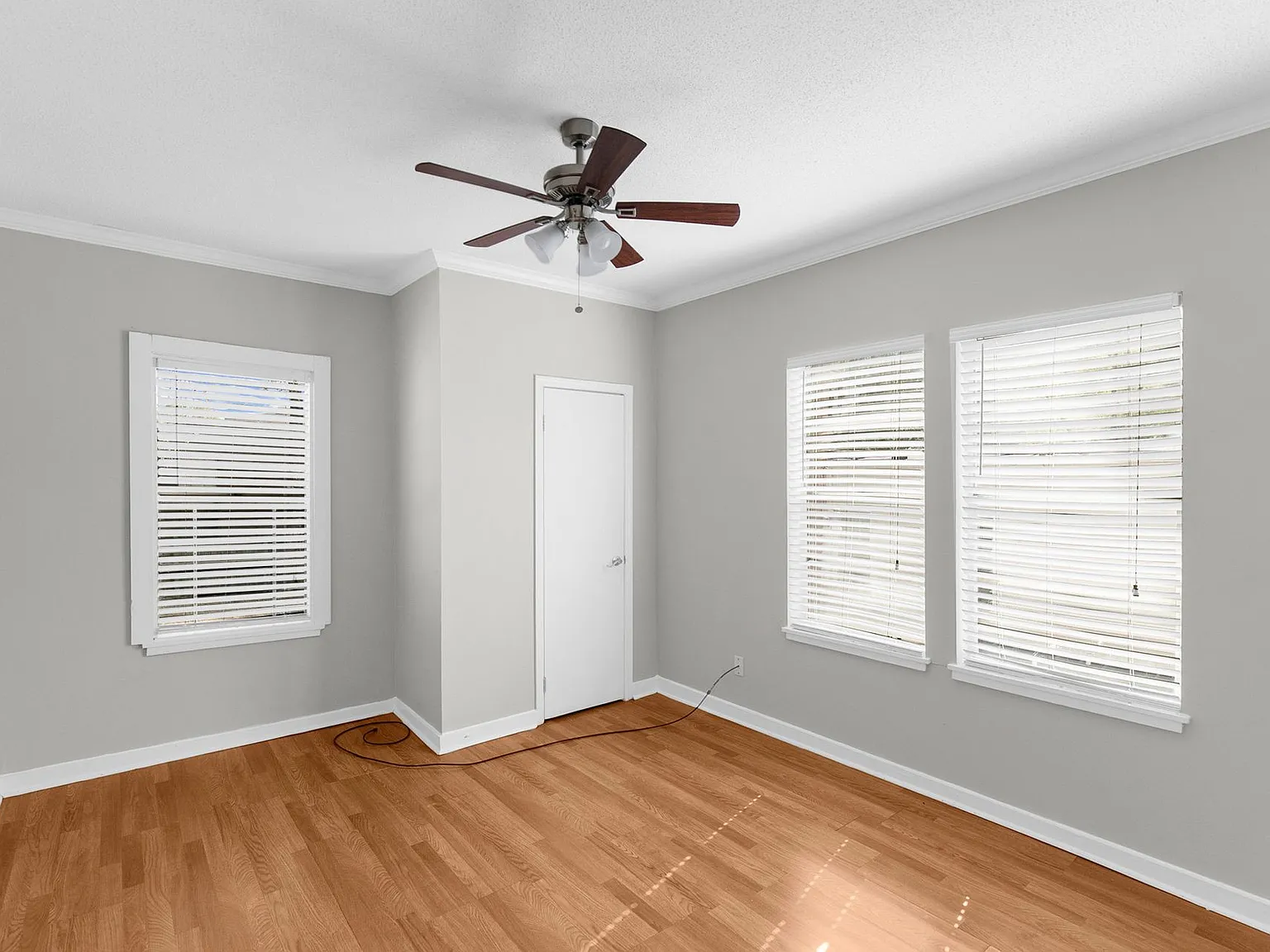 McCormic II Apartments — Photo 3