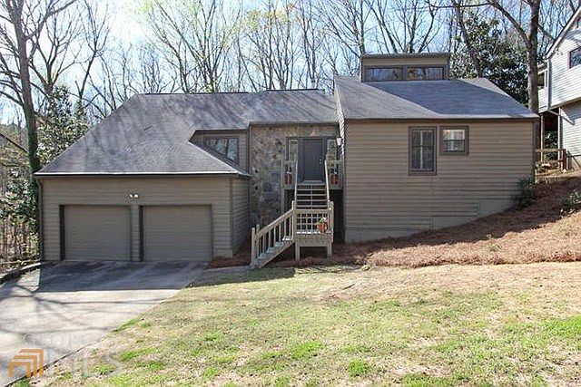 1st image of 120 Beech Lake Ct