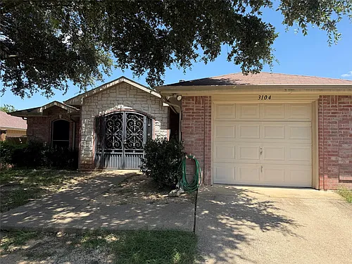 3104 Caballero Cir Photo 1 3104 Caballero Cir Photo 1
