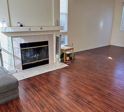 2nd image of 6891 Newport Cove Way