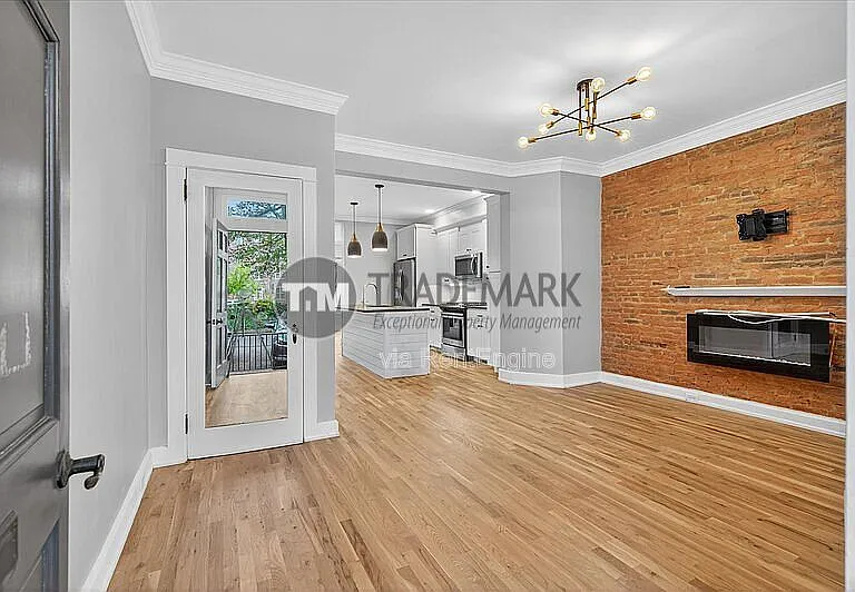 255 New Holland Ave — Photo 4