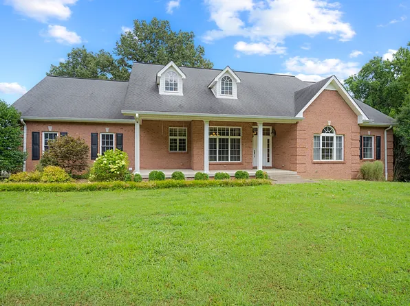 4291 Moore Hollow Rd, Woodlawn, TN 37191