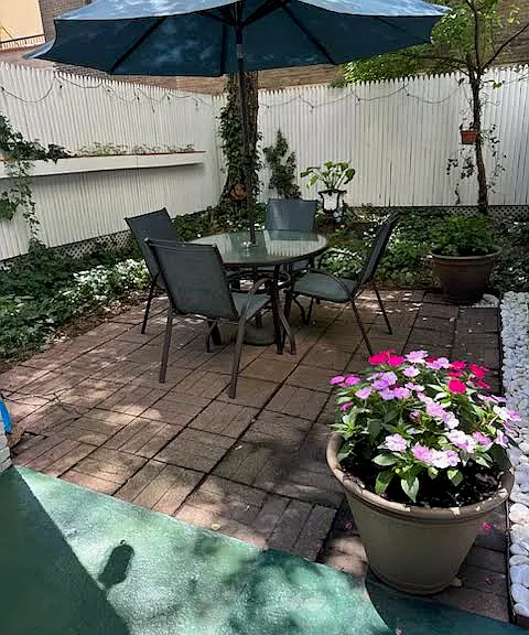 264 W 73rd St #GR — Photo 2