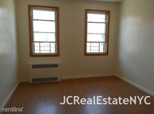 6924 19th Ave, Brooklyn, NY 11204