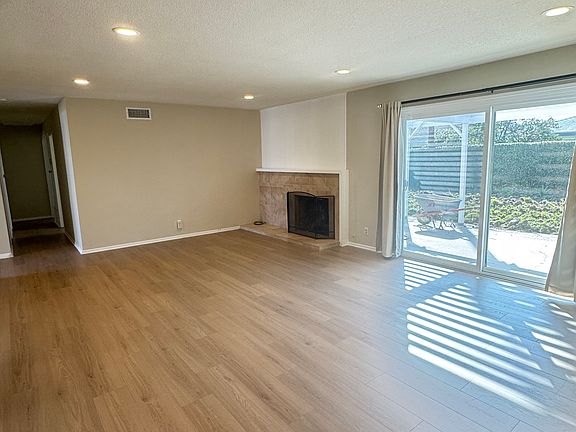 2nd image of 5302 Stanford Ave