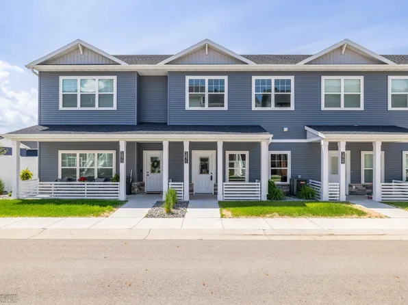 5885 41st St S, Fargo, ND 58104