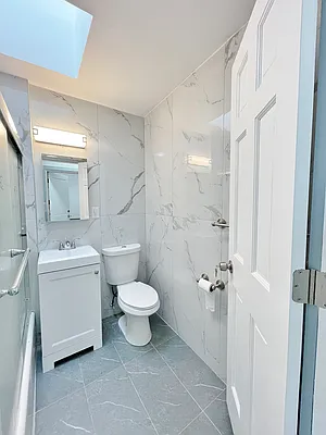 Rented by Sovereign Realty of NY Inc | media 14