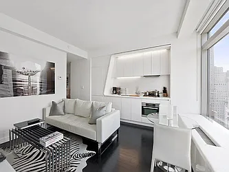 Rented by Sotheby's International Realty